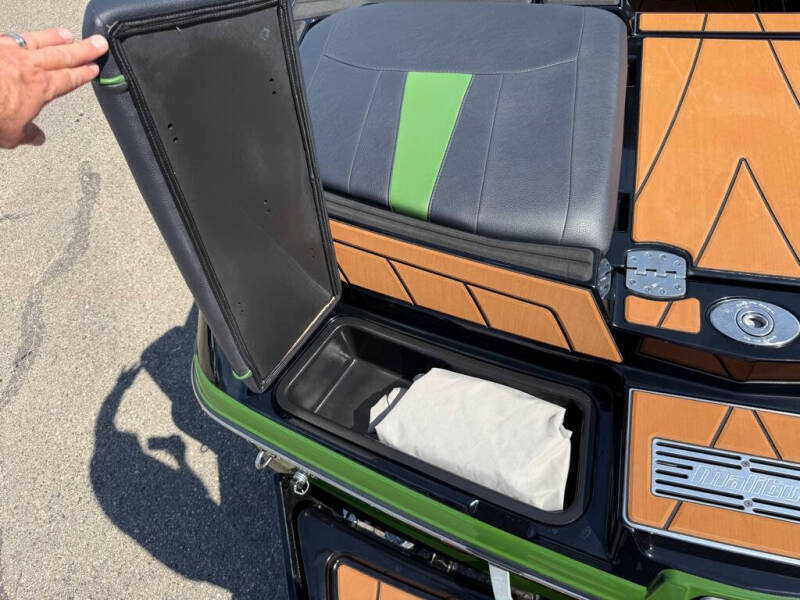 2021 Malibu LSV23