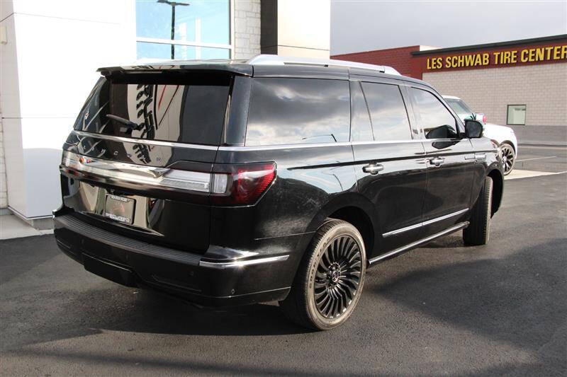 2018 Lincoln Navigator Black Label