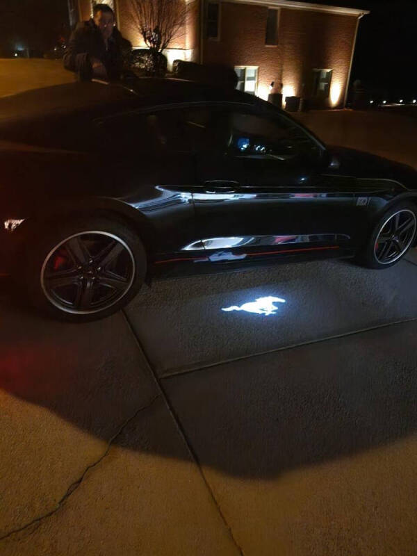 2022 Ford Mustang Mach 1
