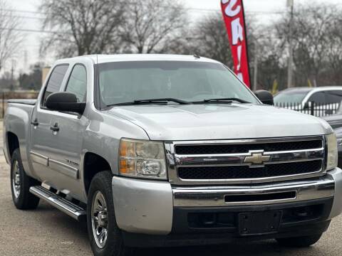 2010 Chevrolet Silverado 1500 for sale at SUMMIT AUTO SITE LLC in Akron OH