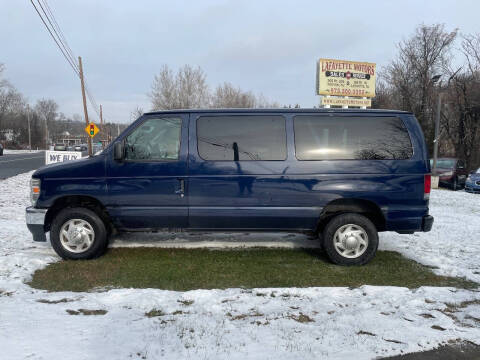 2011 Ford E-Series E-350 SD XLT