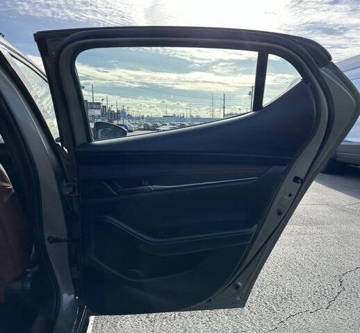 2024 Mazda Mazda3 Hatchback 2.5 Carbon Turbo