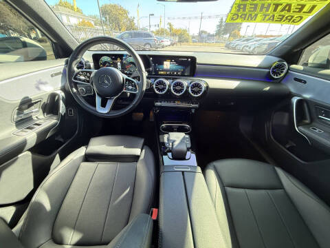 2022 Mercedes-Benz A-Class A 220