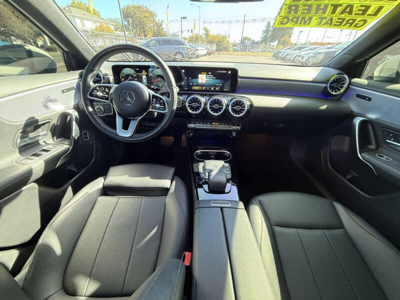 2022 Mercedes-Benz A-Class A 220