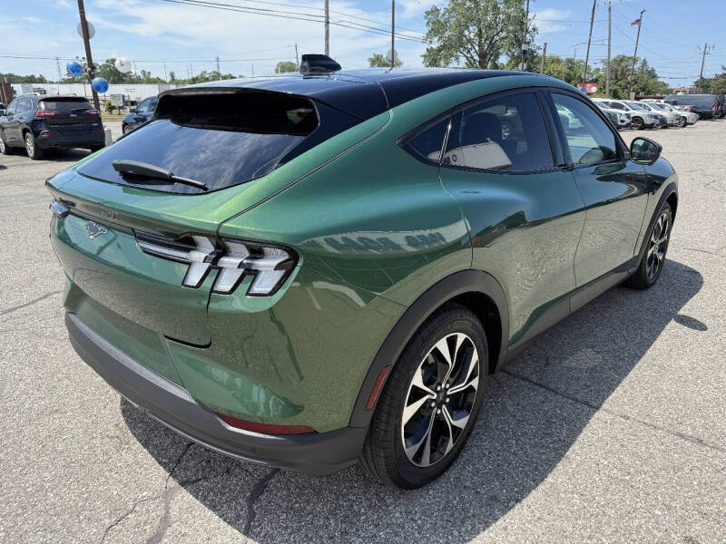 2025 Ford Mustang Mach-E Select