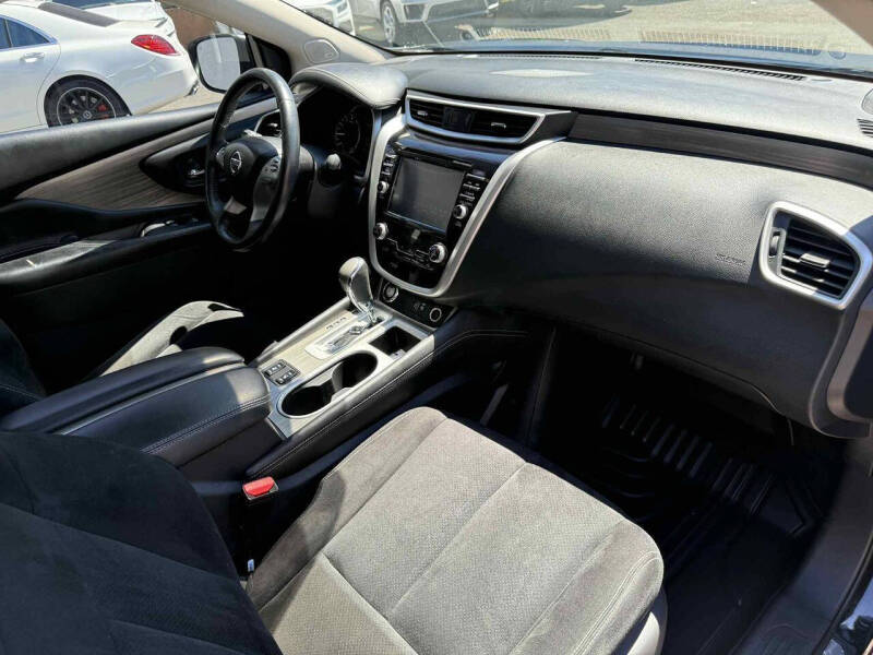 2018 Nissan Murano SV