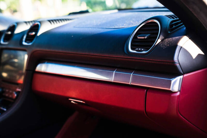 2017 Porsche 718 Boxster