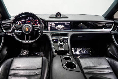 2021 Porsche Panamera 4
