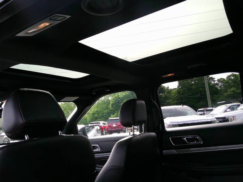 2017 Ford Explorer Sport