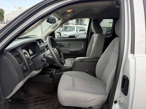 2011 RAM Dakota ST