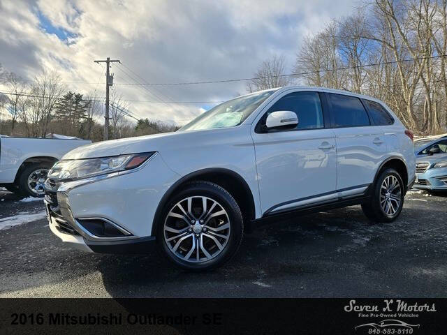 2016 Mitsubishi Outlander SE