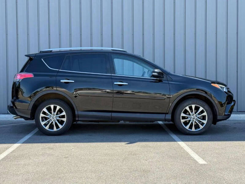 2017 Toyota RAV4 Limited