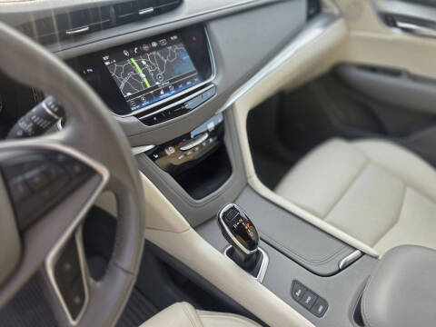 2018 Cadillac XT5 Luxury