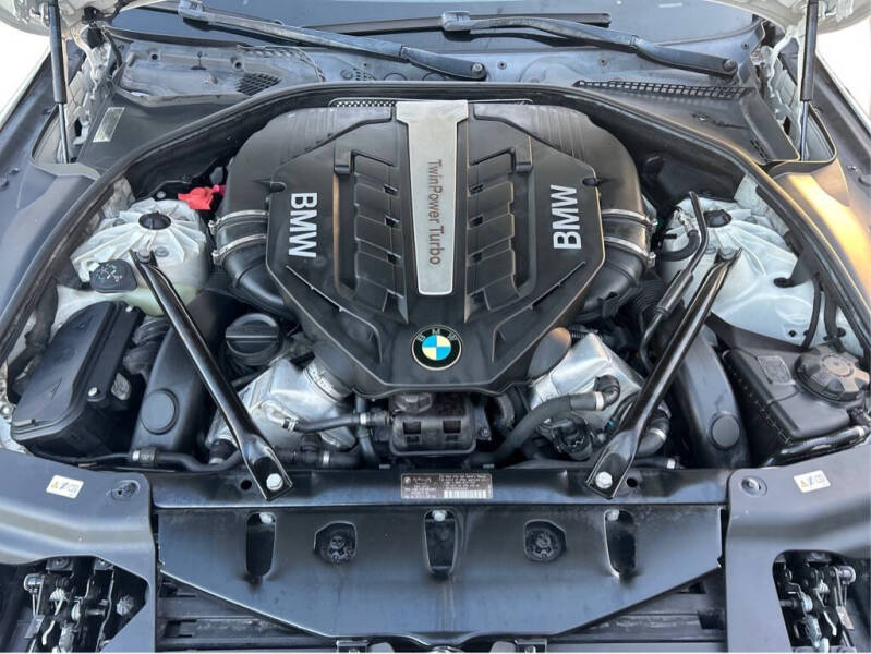 2012 BMW 6 Series 650i