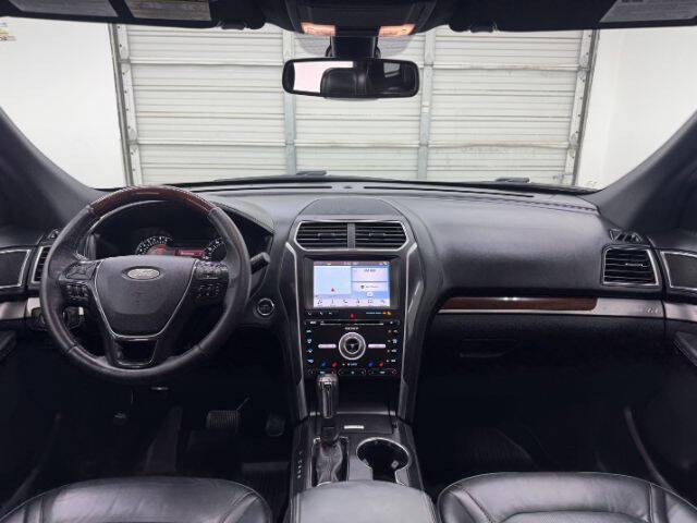 2018 Ford Explorer Platinum