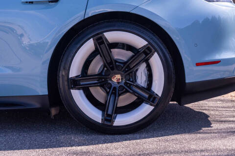 2025 Porsche Taycan GTS