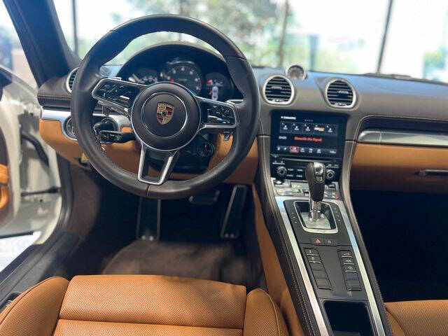 2023 Porsche 718 Cayman S