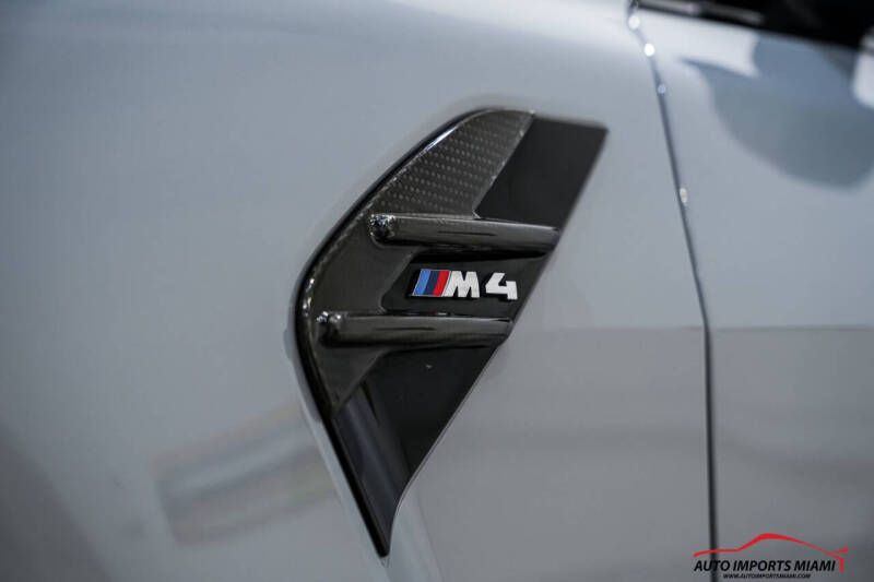 2022 BMW M4