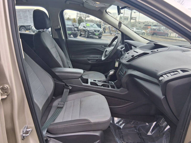 2017 Ford Escape S