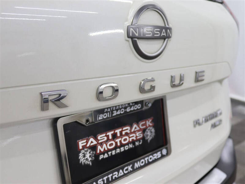 2022 Nissan Rogue Platinum