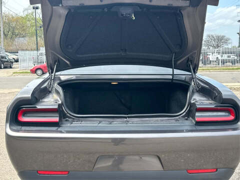 2019 Dodge Challenger SXT