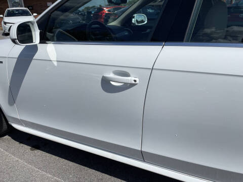 2015 Audi A4 2.0T quattro Premium Plus