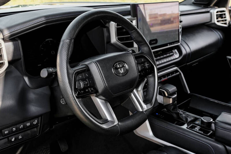 2023 Toyota Sequoia Platinum