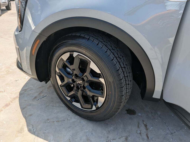 2024 Kia Sorento S