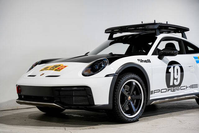 2024 Porsche 911 Dakar