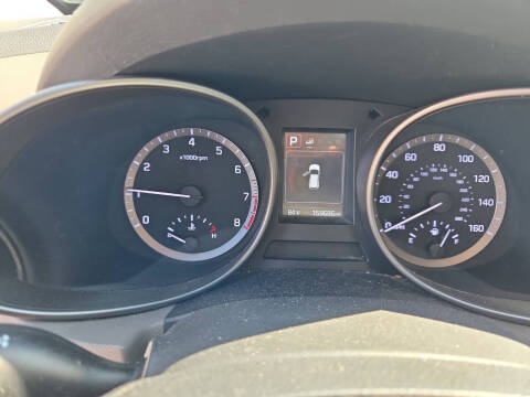 2017 Hyundai Santa Fe SE