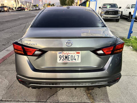 2019 Nissan Altima 2.5 SR