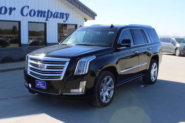 2015 Cadillac Escalade for sale at Cresco Motor Company in Cresco, IA