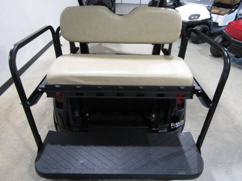 2018 E-Z-GO RXV Gas golf cart