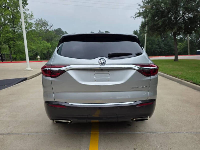 2019 Buick Enclave Essence