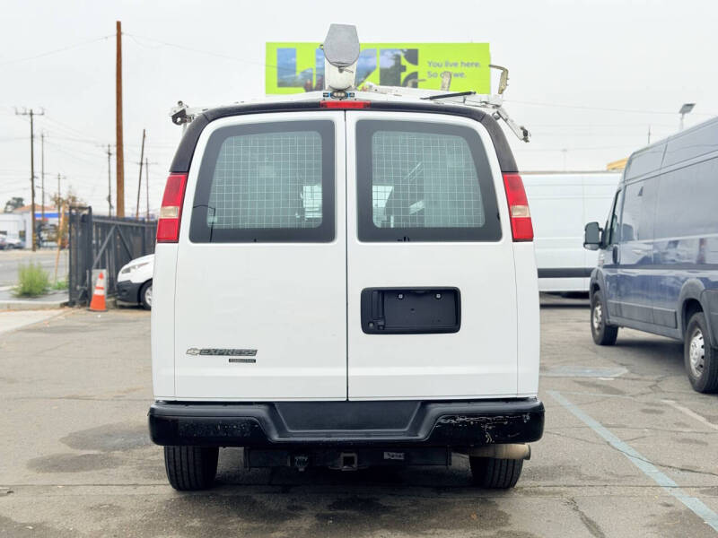 2013 Chevrolet Express 2500