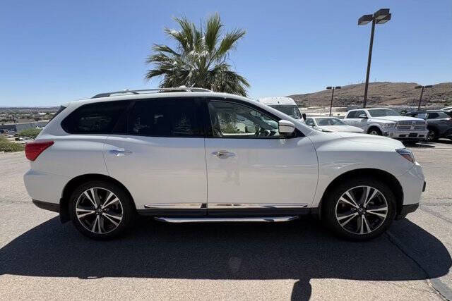 2020 Nissan Pathfinder Platinum