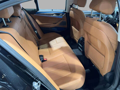 2022 BMW 5 Series 530e xDrive