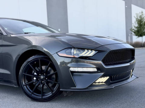 2019 Ford Mustang EcoBoost