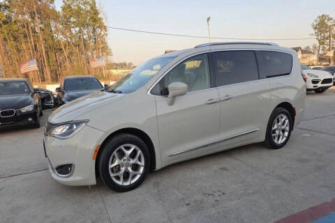 2020 Chrysler Pacifica Touring L Plus