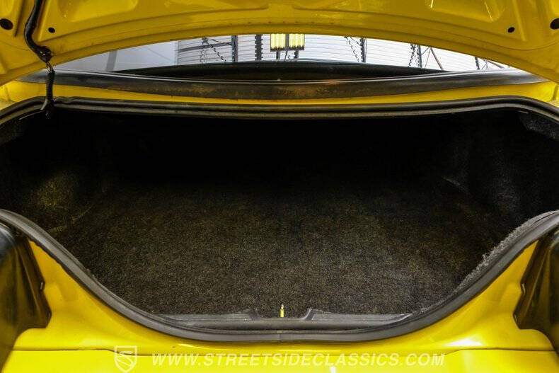2003 Ford Mustang Mach 1 Premium
