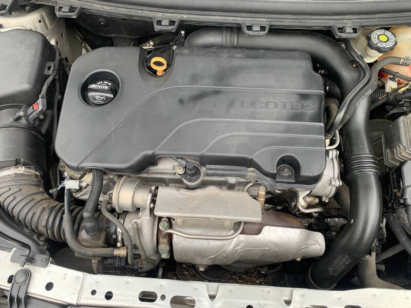 2018 Chevrolet Cruze LT Auto