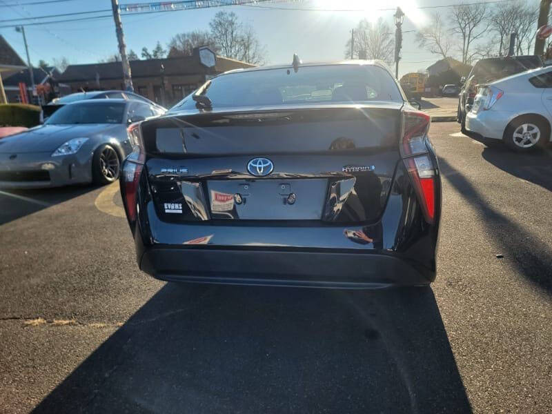 2017 Toyota Prius Two Eco