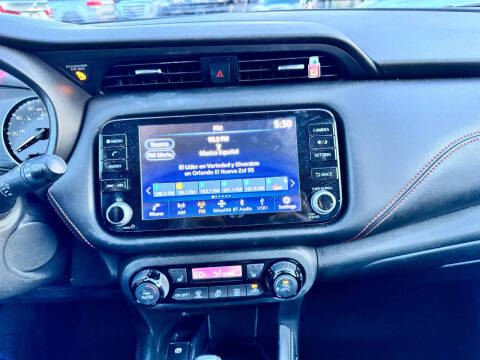 2021 Nissan Kicks SR