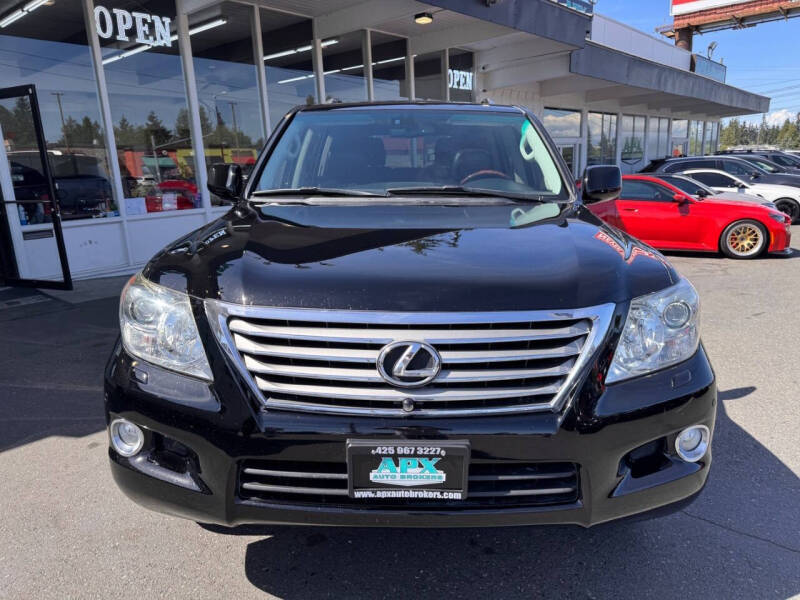 2011 Lexus LX 570