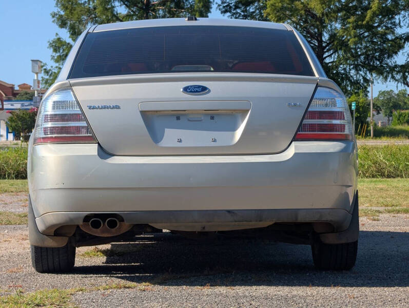2009 Ford Taurus SEL