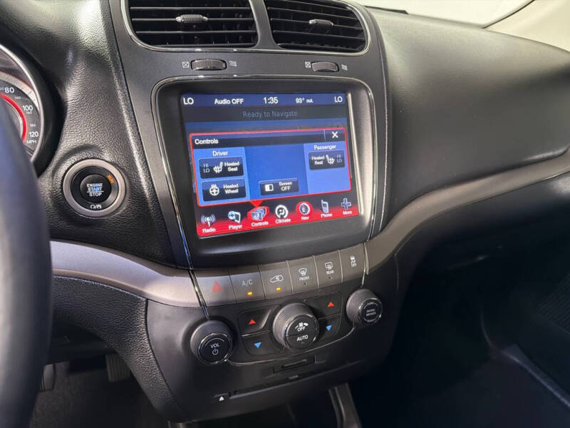 2020 Dodge Journey Crossroad