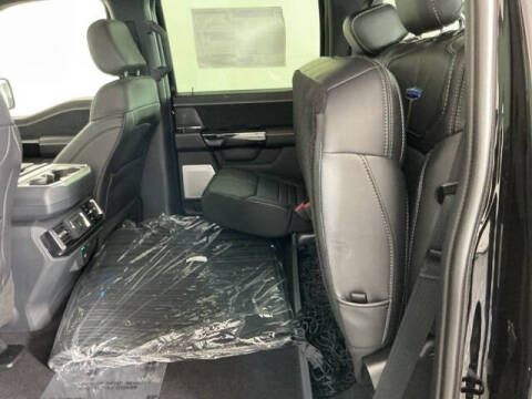 2025 Ford F-150 Lightning Platinum