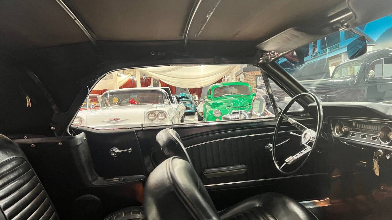 1965 Ford Mustang 14
