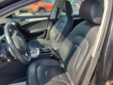 2010 Audi A4 2.0T quattro Premium Plus