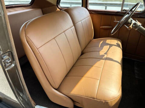 1941 Packard 110 Business Coupe